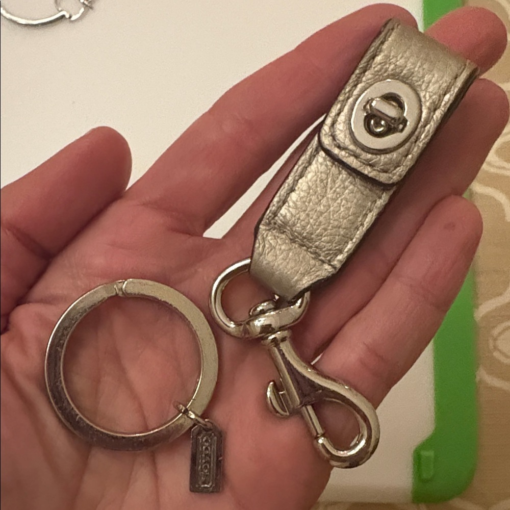 Coach Trigger Snap Bag Charm metallic silver double turnlock keychain Y2K ring - Picture 5 of 13